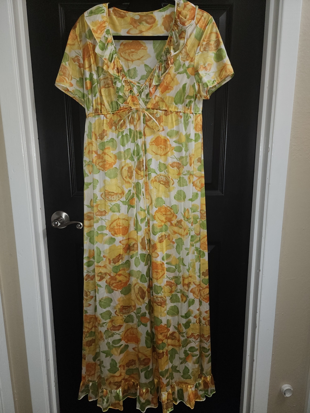 Vanity Fair Yellow and Green Floral Peignoir Set with Ruffle Trim - Picture 1 of 7